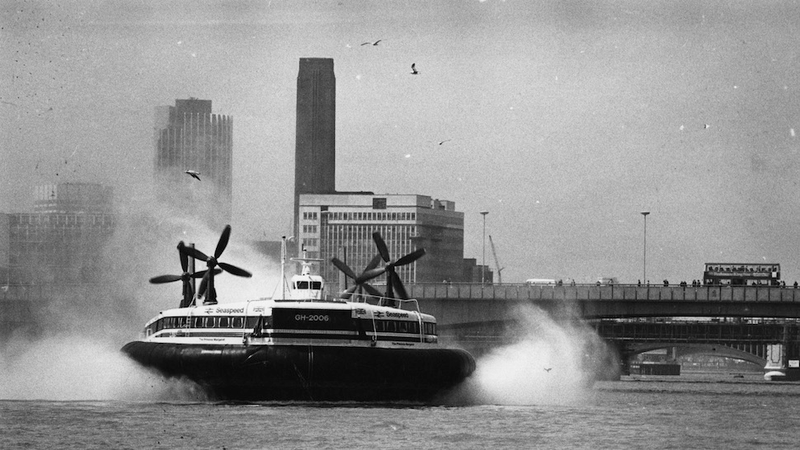 Illustration for article titled An Illustrated History of the Hovercraft